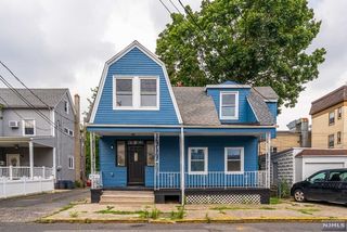 11 Baldwin Street, Bloomfield, NJ 07003
