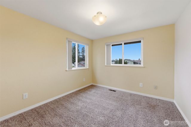 10418 107th Street Ct SW, Lakewood, WA 98498