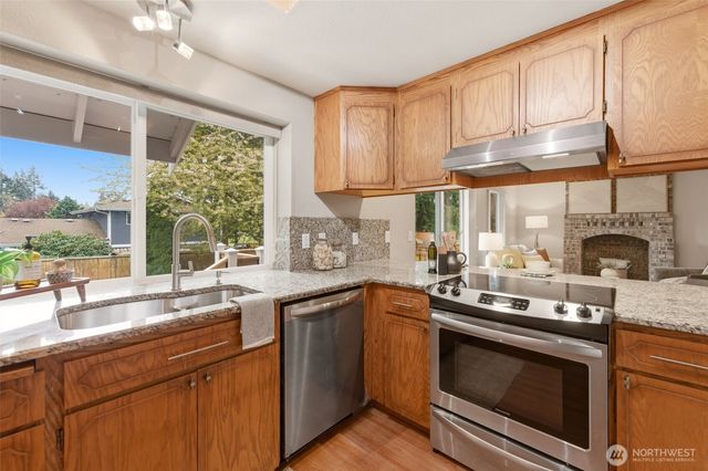 10418 107th Street Ct SW, Lakewood, WA 98498