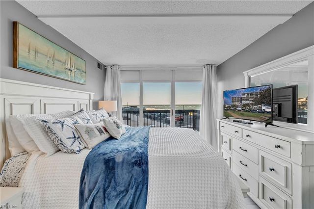 3558 Shore Dr Apt 106, Virginia Beach, VA 23455