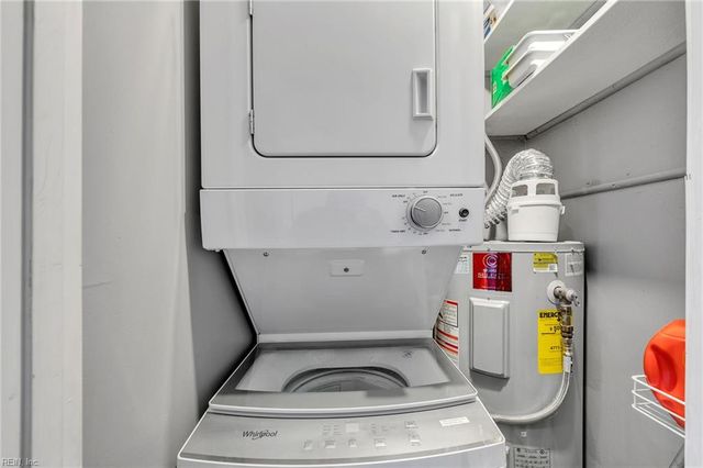 3558 Shore Dr Apt 106, Virginia Beach, VA 23455