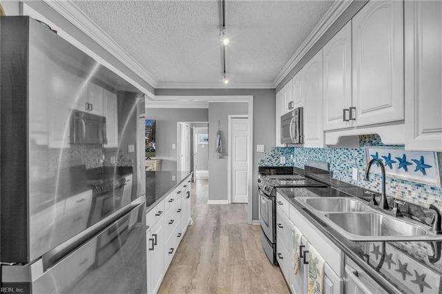 3558 Shore Dr Apt 106, Virginia Beach, VA 23455