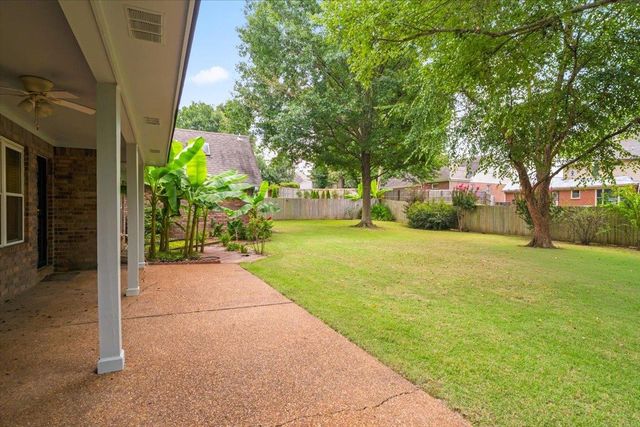 8811 BAZEMORE RD, Cordova, TN 38018