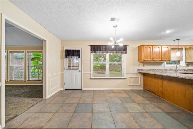 8811 BAZEMORE RD, Cordova, TN 38018