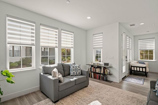 2785 Telegraph Boulevard, Marina, CA 93933