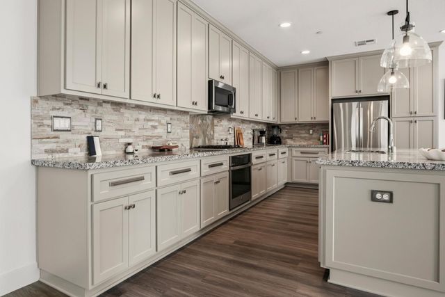 2785 Telegraph Boulevard, Marina, CA 93933