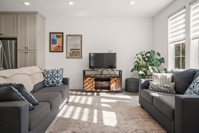 2785 Telegraph Boulevard, Marina, CA 93933