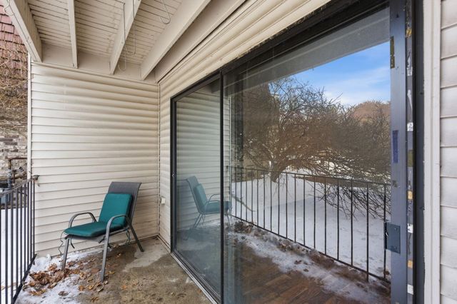 4575 W 80th Street Circle 123, Bloomington, MN 55437