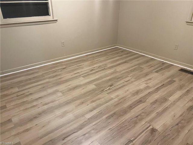 124 Kimberly Street, Mount Airy, NC 27030