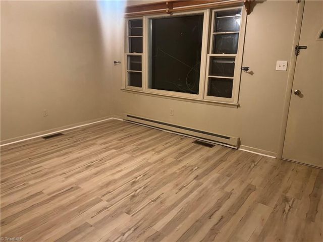 124 Kimberly Street, Mount Airy, NC 27030