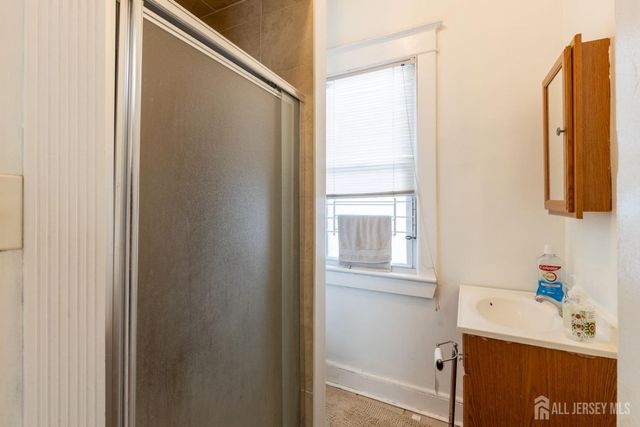 28 Suydam Street, New Brunswick, NJ 08901
