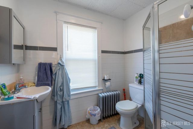 28 Suydam Street, New Brunswick, NJ 08901