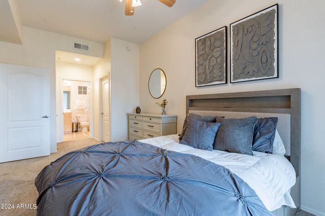 11640 N TATUM Boulevard 2061, Phoenix, AZ 85028