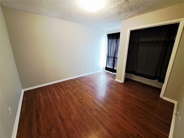 9009 SANGER DR B, Austin, TX 78748