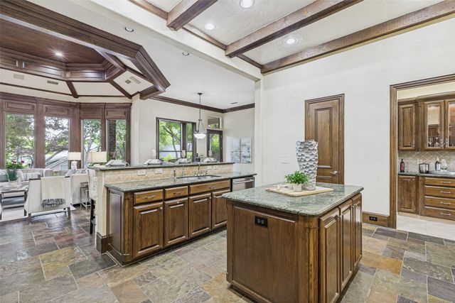 6617 Overlook Court, Plano, TX 75024