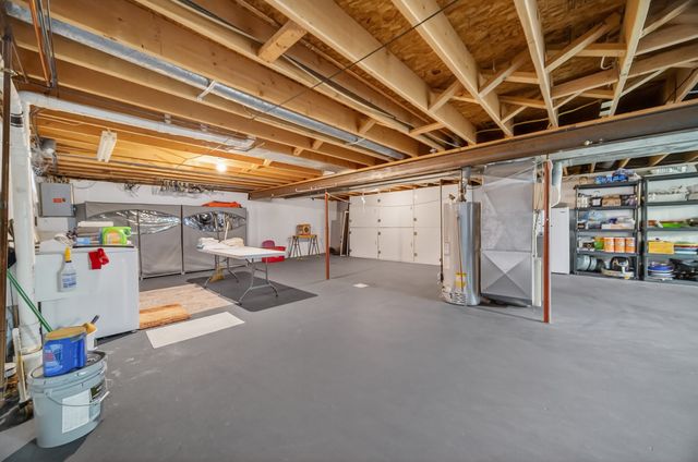 3028 IDYLLBROOK Lane, Erie, PA 16506