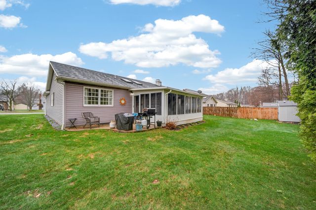 3028 IDYLLBROOK Lane, Erie, PA 16506