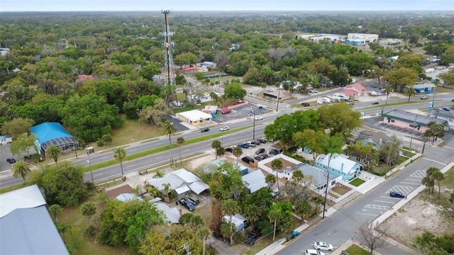 324 N ORANGE STREET, New Smyrna Beach, FL 32168