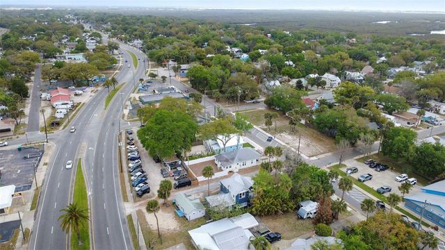 324 N ORANGE STREET, New Smyrna Beach, FL 32168