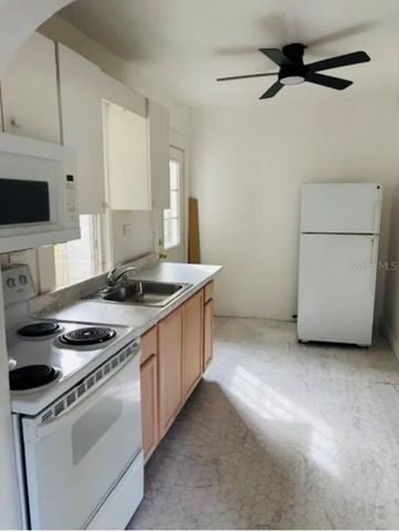 324 N ORANGE STREET, New Smyrna Beach, FL 32168