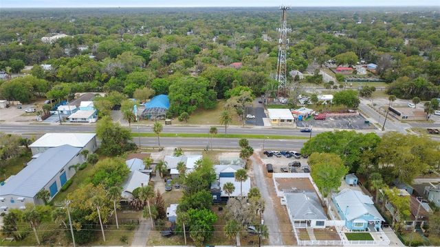 324 N ORANGE STREET, New Smyrna Beach, FL 32168