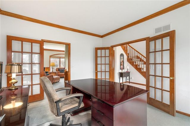 9116 W 127th Terrace, Overland Park, KS 66213