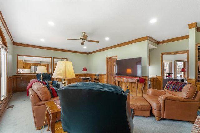 9116 W 127th Terrace, Overland Park, KS 66213