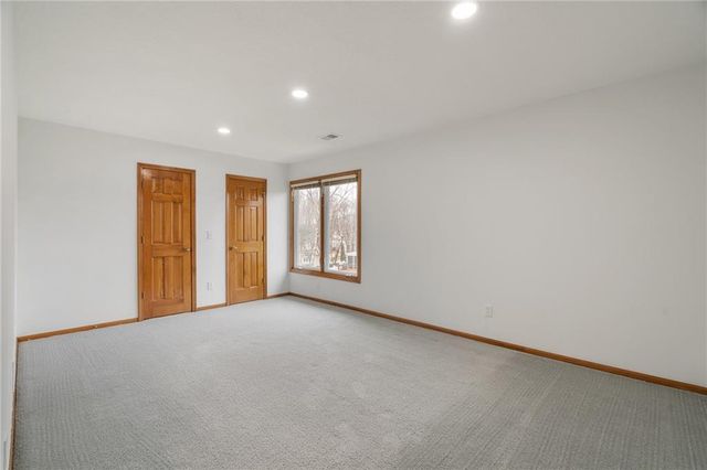 9116 W 127th Terrace, Overland Park, KS 66213