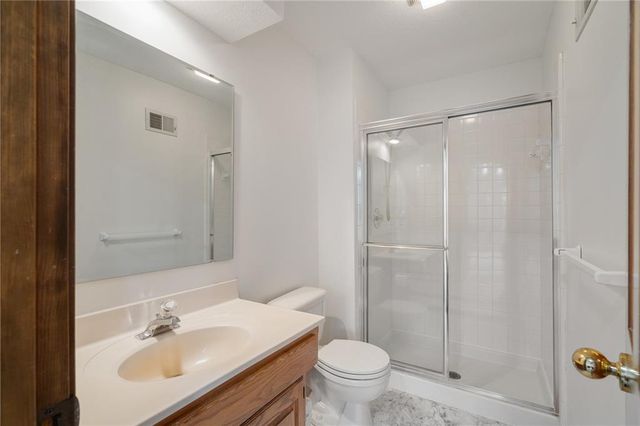 9116 W 127th Terrace, Overland Park, KS 66213