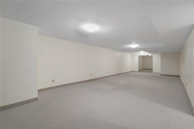 9116 W 127th Terrace, Overland Park, KS 66213