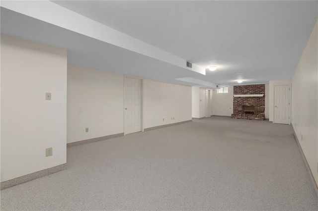 9116 W 127th Terrace, Overland Park, KS 66213