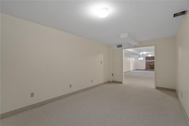 9116 W 127th Terrace, Overland Park, KS 66213