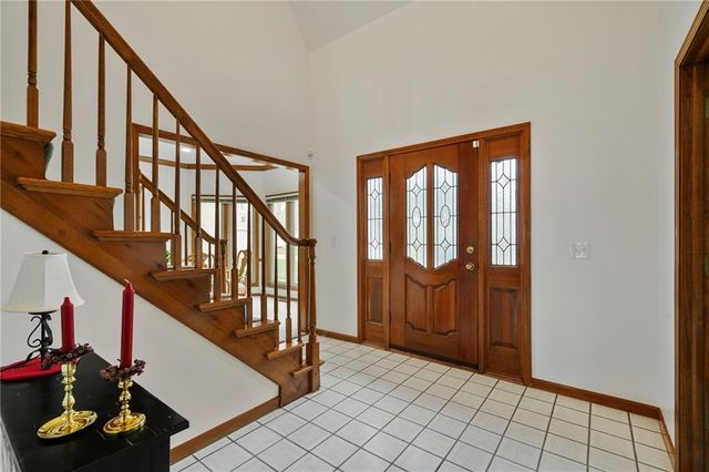 9116 W 127th Terrace, Overland Park, KS 66213