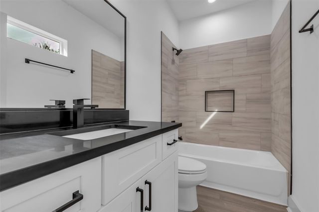 5310 Kindred Garden Lane, Houston, TX 77091