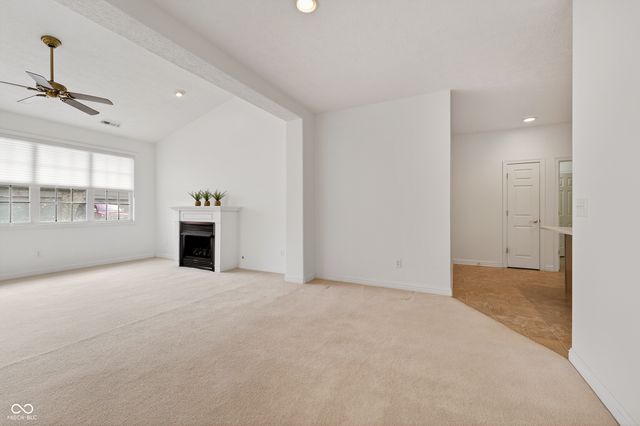 18345 Piers End Drive, Noblesville, IN 46062