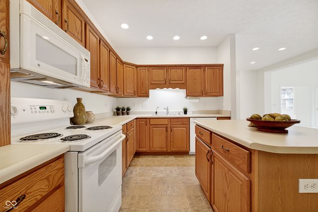 18345 Piers End Drive, Noblesville, IN 46062