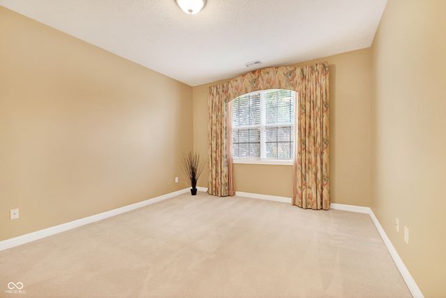 18345 Piers End Drive, Noblesville, IN 46062