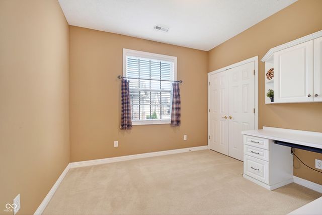 18345 Piers End Drive, Noblesville, IN 46062