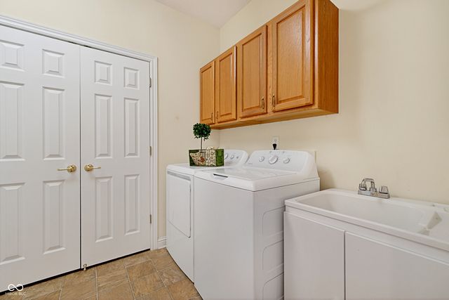 18345 Piers End Drive, Noblesville, IN 46062