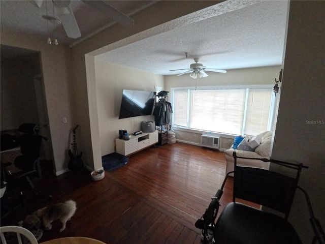 255 6TH AVENUE N, St Petersburg, FL 33701