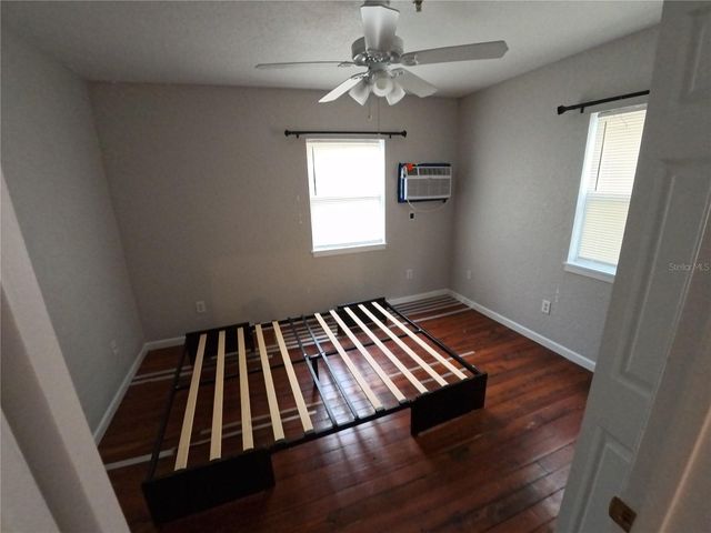 255 6TH AVENUE N, St Petersburg, FL 33701