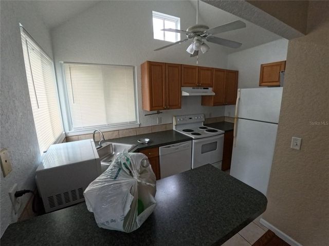 255 6TH AVENUE N, St Petersburg, FL 33701