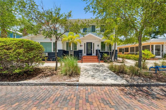 255 6TH AVENUE N, St Petersburg, FL 33701