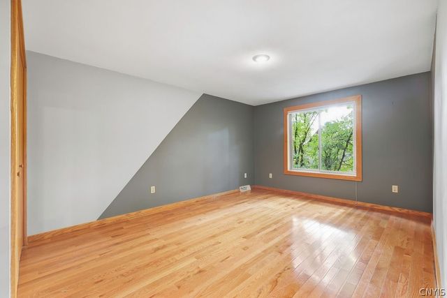 8089 Wild Lemon Lane, Pompey, NY 13104