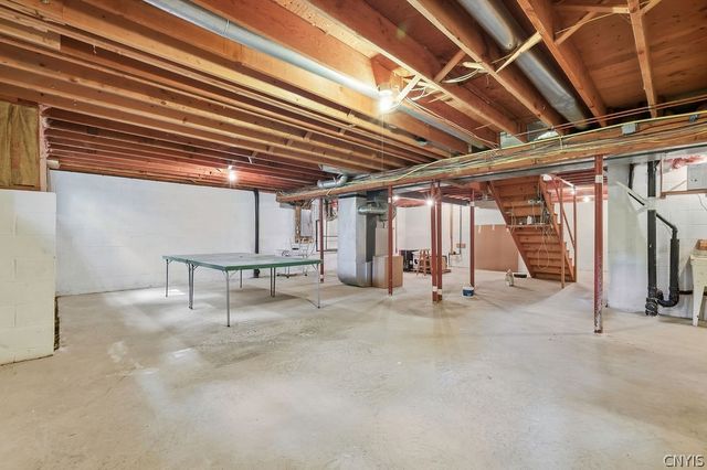 8089 Wild Lemon Lane, Pompey, NY 13104