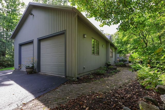 8089 Wild Lemon Lane, Pompey, NY 13104