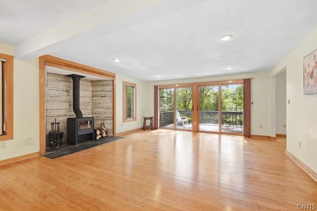 8089 Wild Lemon Lane, Pompey, NY 13104