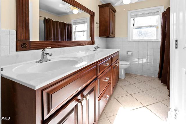 5575 Straw Pond School Road, Dunn, NC 28334