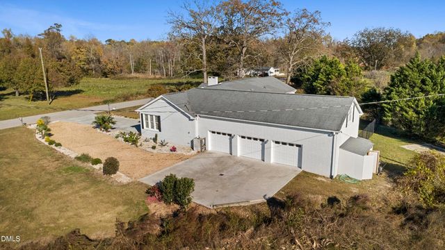 5575 Straw Pond School Road, Dunn, NC 28334
