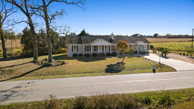 5575 Straw Pond School Road, Dunn, NC 28334